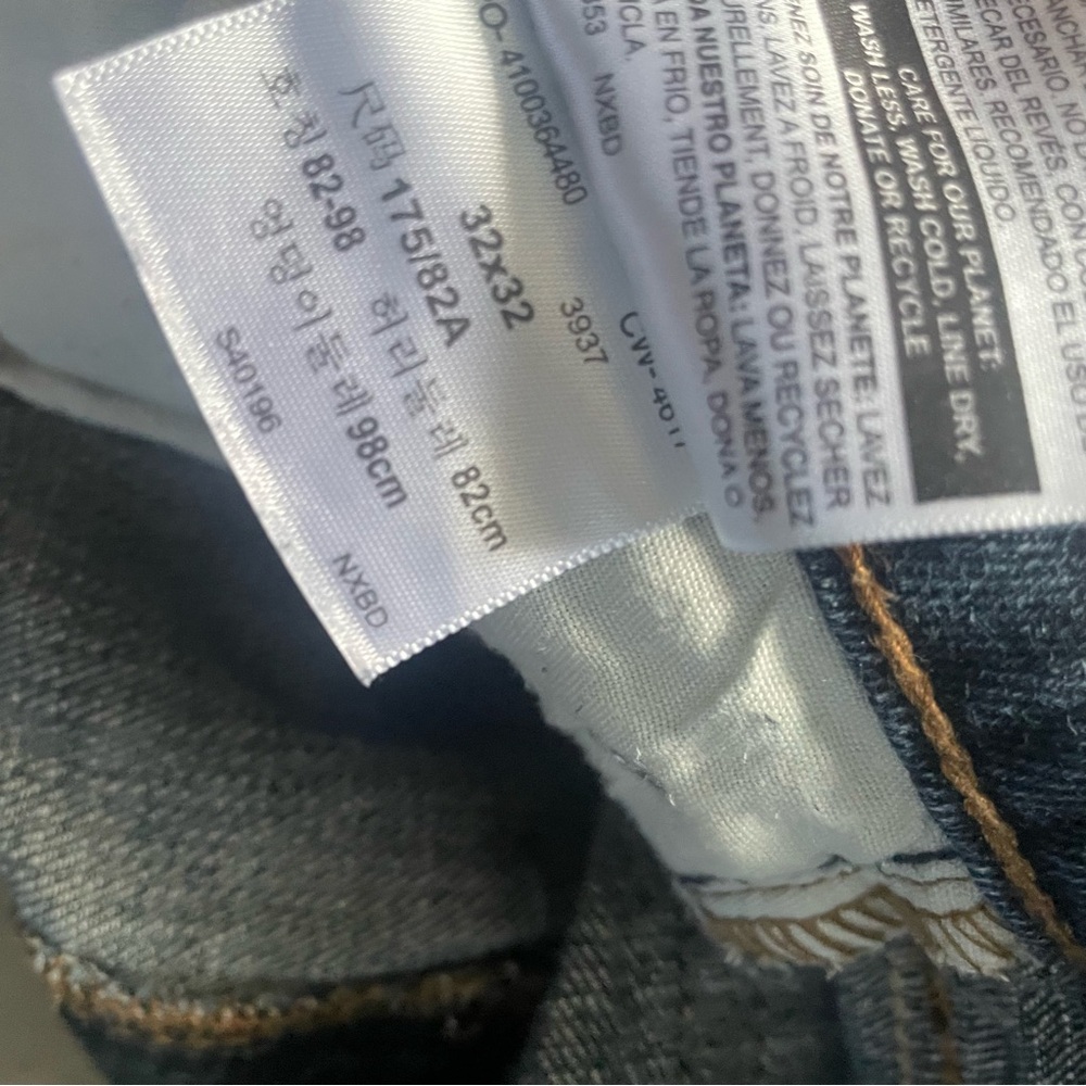 Levi Strauss Signature regular mens jeans. Size 32x32 Very good condition. Blue - Picture 6 of 6